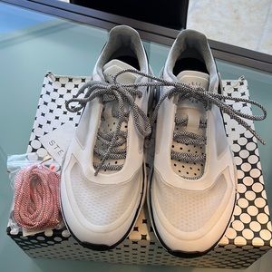 Woman’s Adidas, Stella McCartney snicker size 10, black white